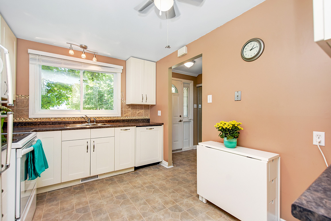 Craig Dow Ottawa Realtor 33 Dalehurst Dr Tanglewood SemiDetached