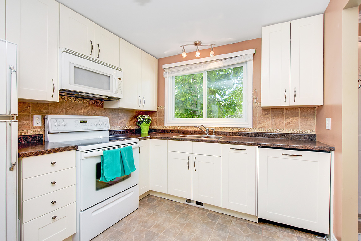 Craig Dow Ottawa Realtor 33 Dalehurst Dr Tanglewood SemiDetached