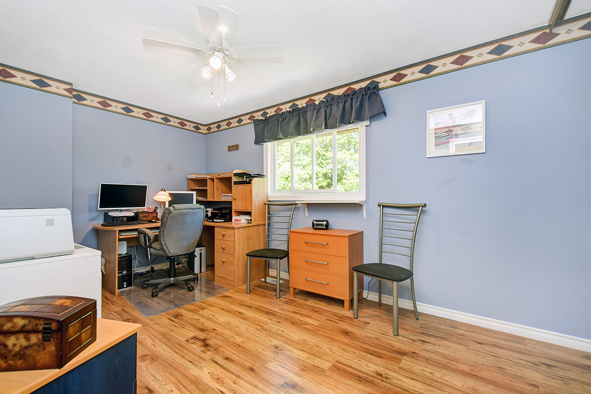 Craig Dow Ottawa Realtor 33 Dalehurst Dr Tanglewood SemiDetached