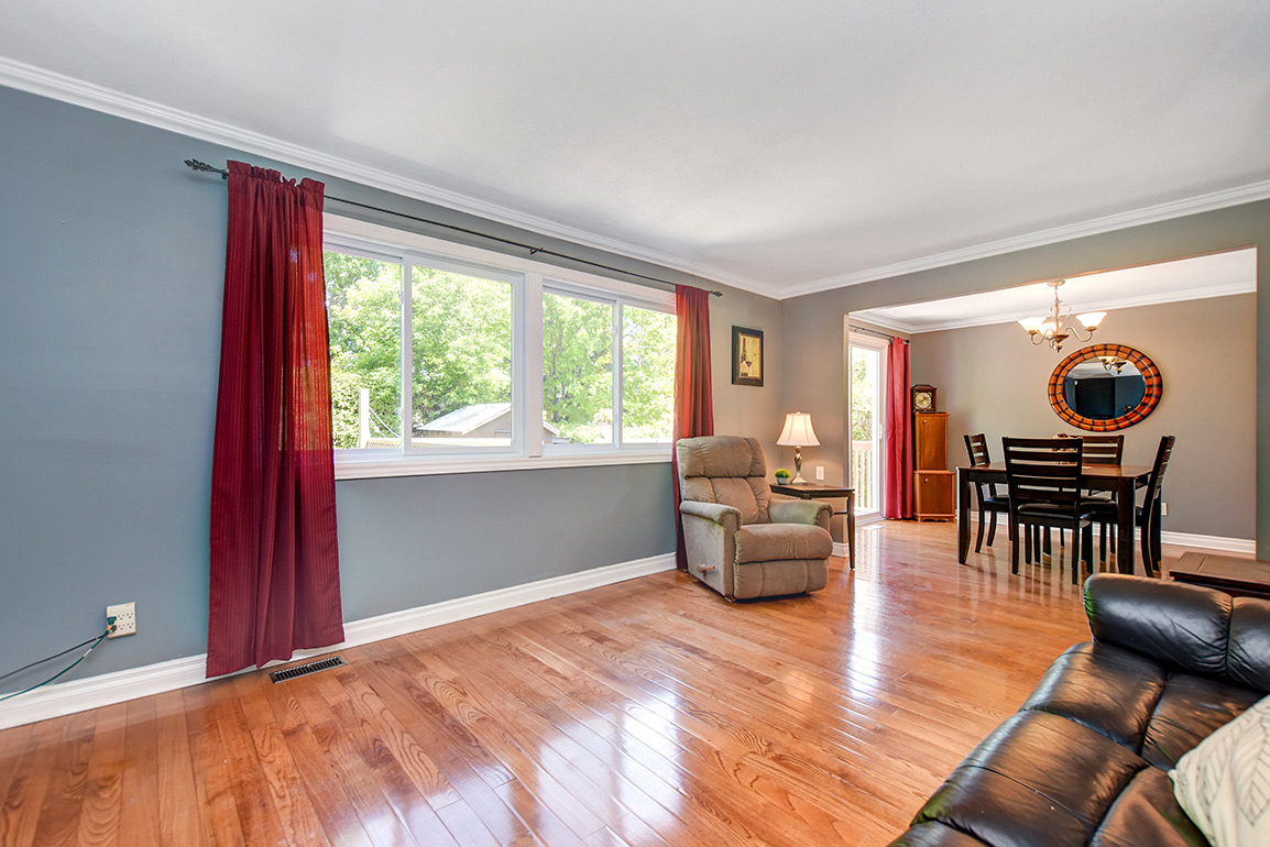 Craig Dow Ottawa Realtor 33 Dalehurst Dr Tanglewood SemiDetached